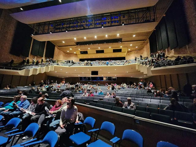 Macomb Center for the Performing Arts