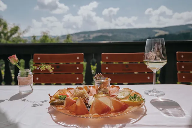 Weingut Buschenschank Machater