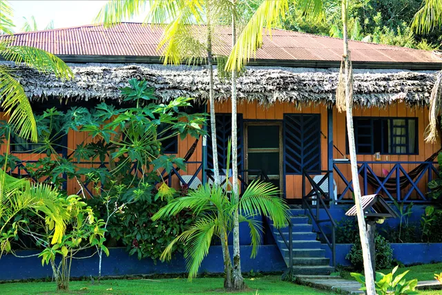 Eware Refugio Amazonico