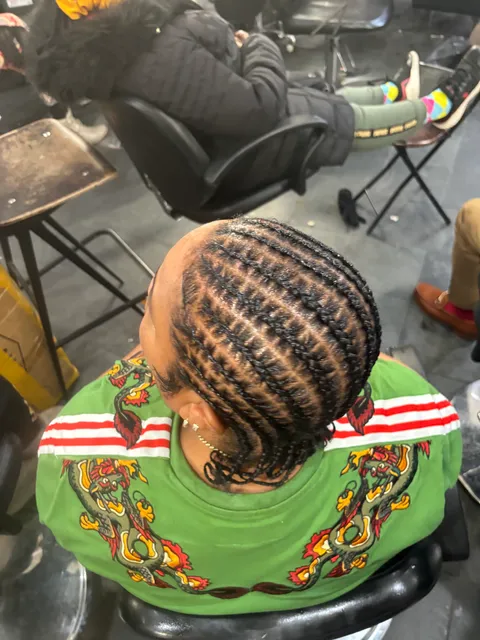 Favor Harlem African braiding salon (Ask for favor the braider)
