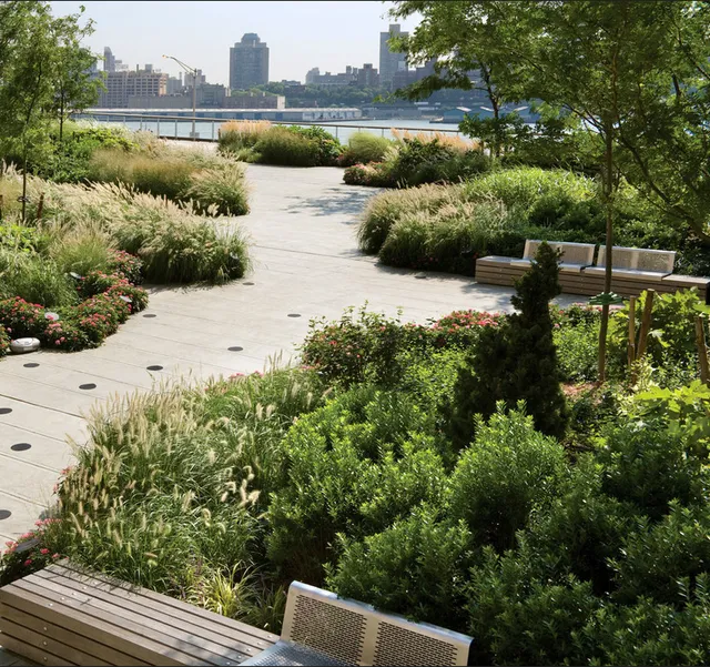 Roselinda Garden (Public Space)