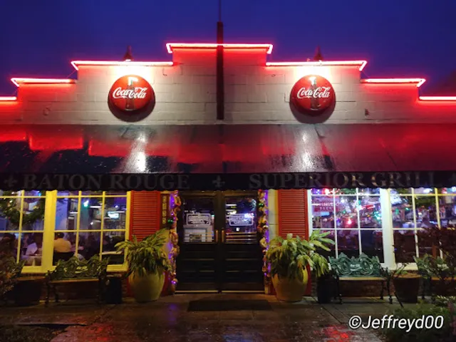 Superior Bar & Grill MidCity