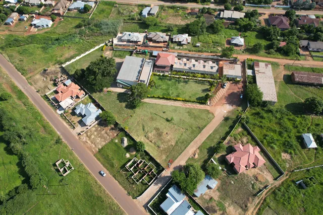 Naledzi Hotel & Conference Centre