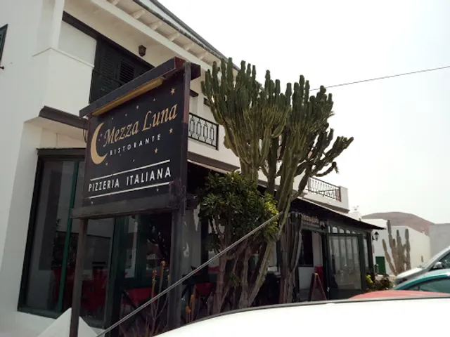 Restaurante Mezzaluna