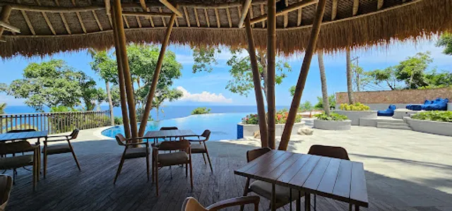 Amatera Restaurant & Bar