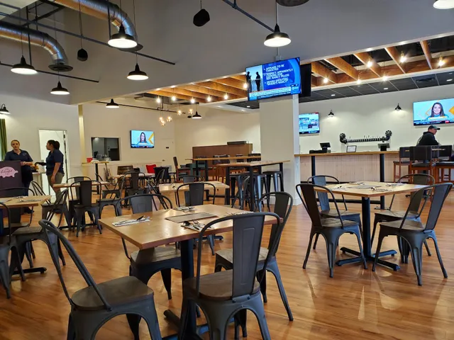 Settle Down Easy - Oakton Tasting Room