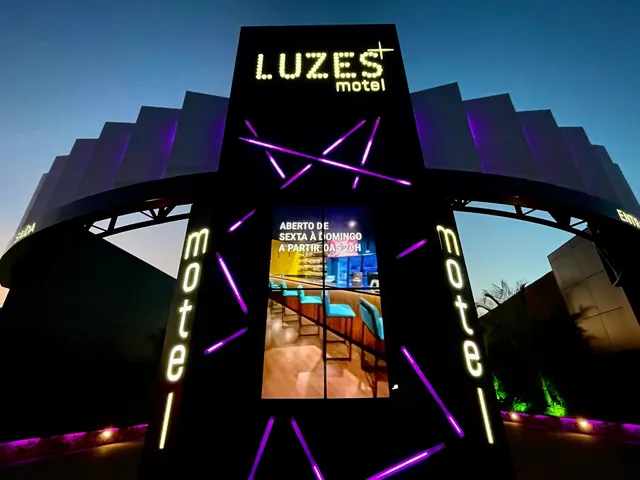 Luzes Motel