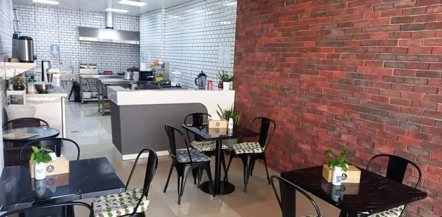 Milk Tea House / KALYE PARES