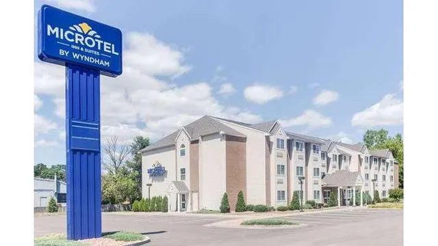 Microtel Inn & Suites by Wyndham Bath