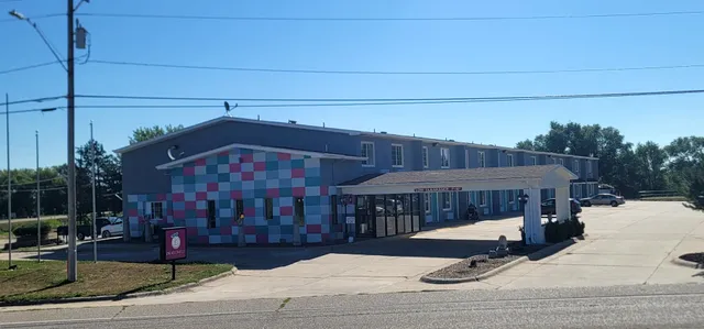 Dragonfly Inn & Suites - Hastings