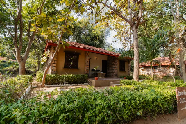 Tiger Trails Resort bandhavgarh