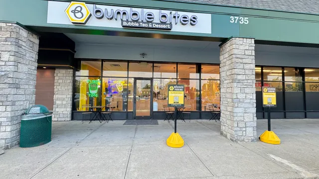 Bumble Bites at Palomar