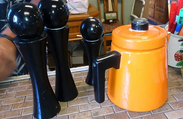 On The Blvd Estate Sales