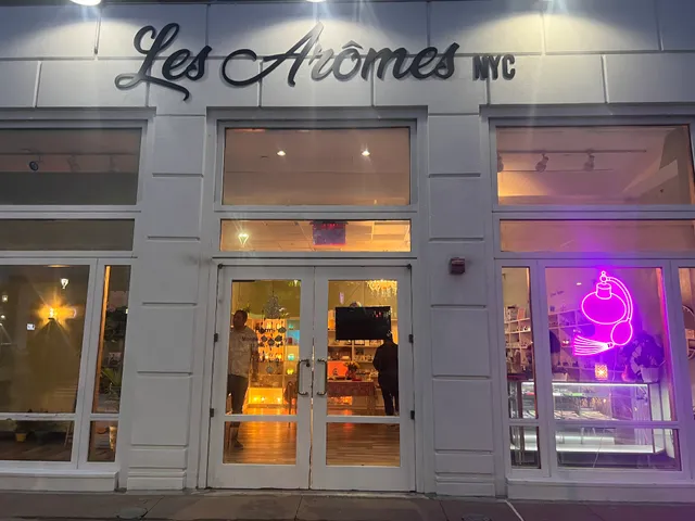 Les Arômes NYC