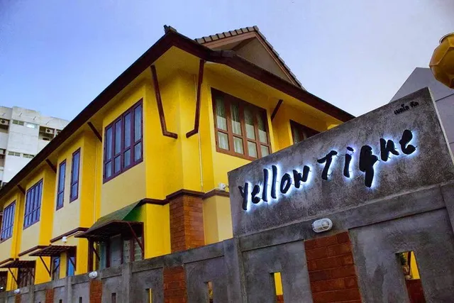 Yelllow Tique Hotel