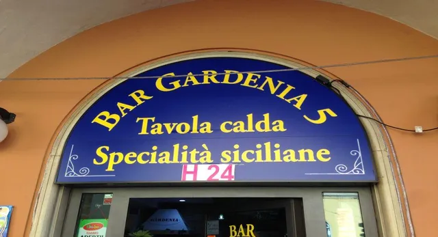 Bar Gardenia 5