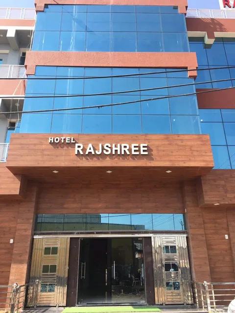 Hotel O Rajshree