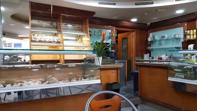 Padaria Heleno - Dom Fuas