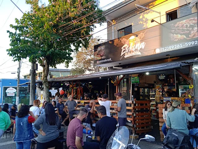 Eskina Brasil - Bar e Espetinho