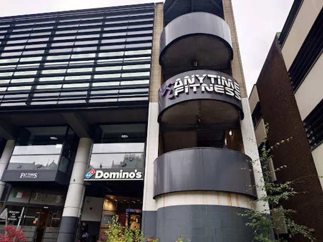 Domino's Pizza - Stroud