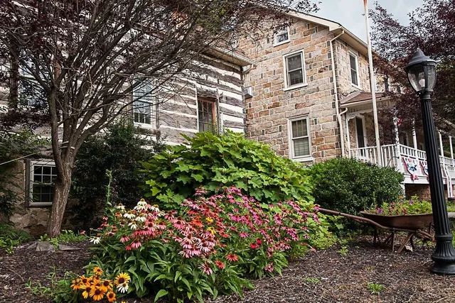 The Inn at Birch Wilds