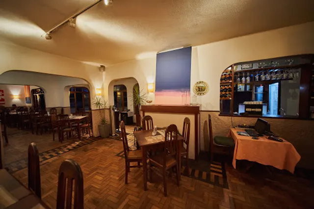 Manjericão Casa de Pizza