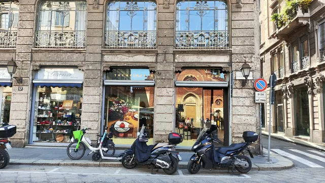 The Bridge Boutique Milano