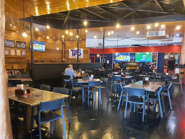 Deebo Burgers & Beer Bar