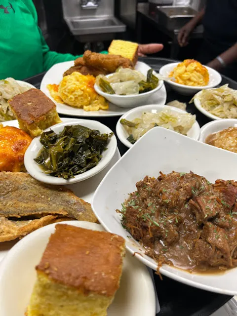 EJ's Soul Food & Vegan Bar & Grill