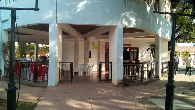 Lula's Snacks Restaurantes en Trujillo, Colon