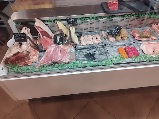 Braceria Latiano Carne Al Fuoco Bracerí