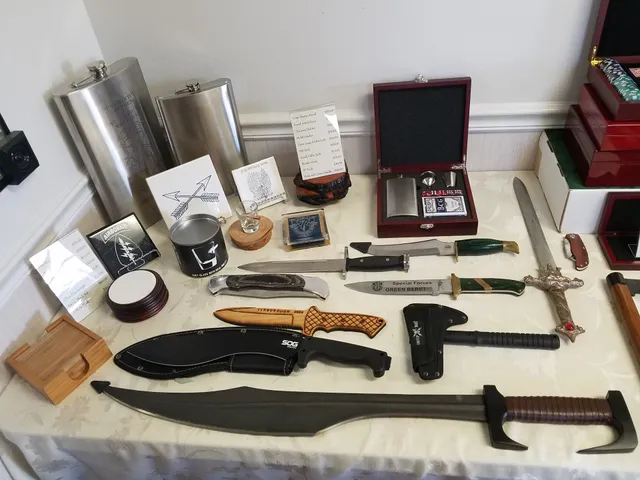 Aleena's Frames and Things