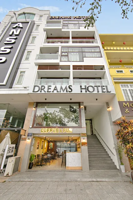 Dreams Hotel