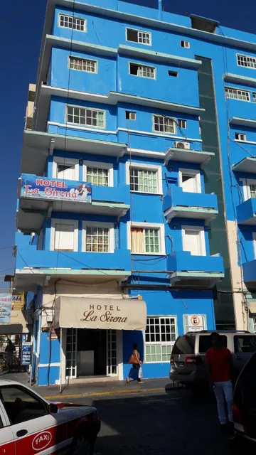 Hotel Sirenas