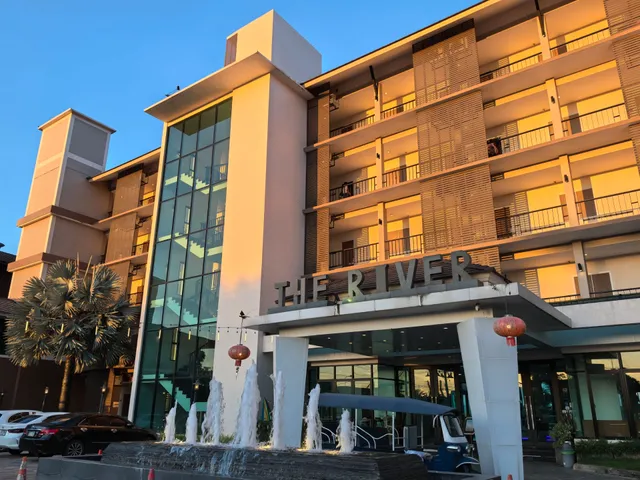 The River Hotel Nakhon Phanom