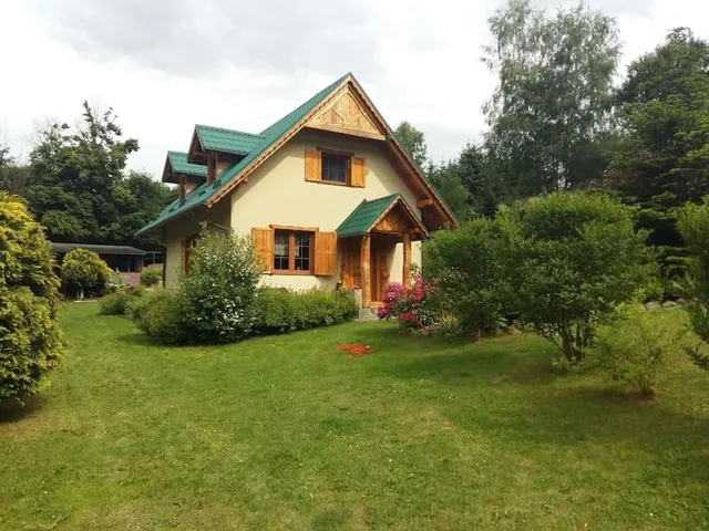 Dom w Górach Sowich "Niedźwiedzia Gawra", Michałkowa