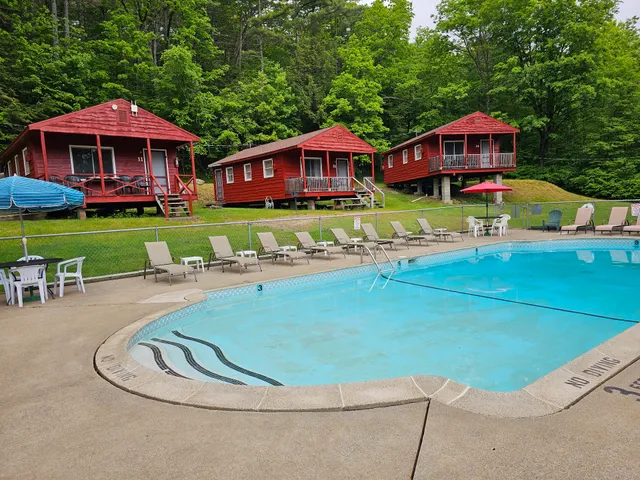 The Gold Eagle Cabins