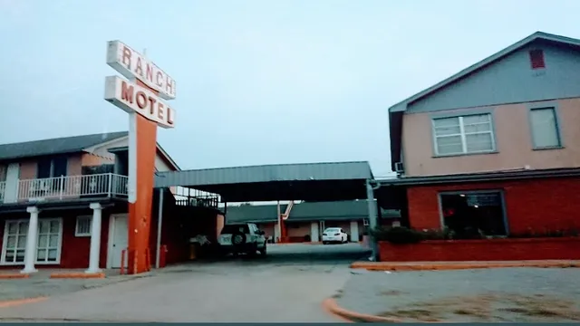 Ranch Motel