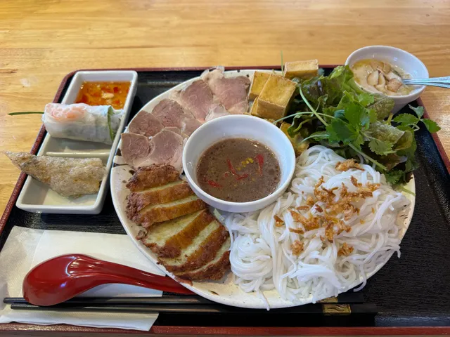 HOANG AN QUAN ベトナム 料理