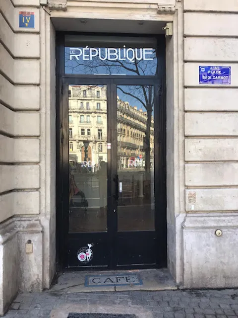 Restaurant Le République
