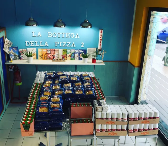 Pizzeria La Bottega Della Pizza 2