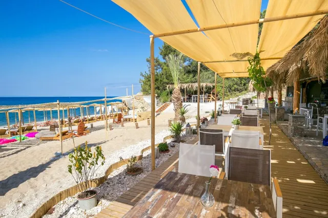 Oasis Deluxe studios Pefkari Thassos