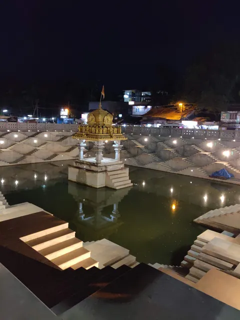 Hotel THE palm Grove