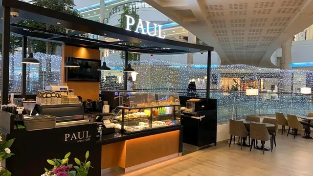 Paul Bakery & Restaurant