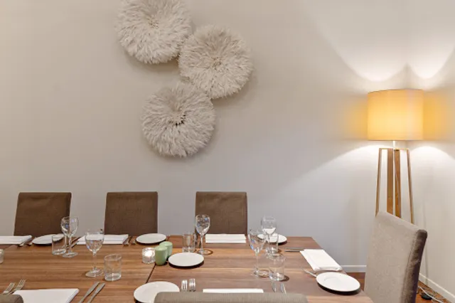 Tides Kitchen and Bar