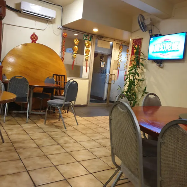 Wu's Chopsticks Seafood Restaurant