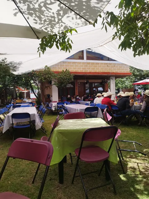 Chiles En Nogada Los Compadree