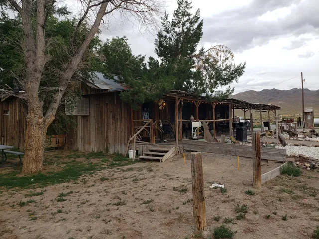 Middlegate Station Motel