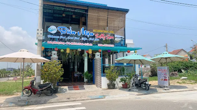 Salty Sea Restaurant