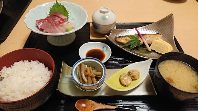 魚菜や和（ギョサイヤナゴミ）